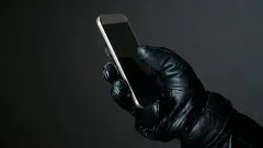 5 duidelijke tekenen dat iemand stiekem uw telefoon in de gaten houdt