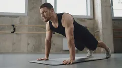 Als je op jouw leeftijd zoveel push-ups kunt doen, ben je in goede conditie